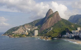 Dois irm&atilde;os em conflito