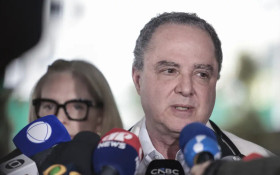 Lula retirou les&atilde;o e deve repousar nos pr&oacute;ximos dias, diz m&eacute;dico