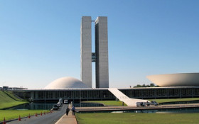 Congresso pode acelerar debate sobre negocia&ccedil;&atilde;o coletiva no servi&ccedil;o p&uacute;blico