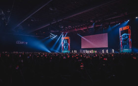 CCXP M&eacute;xico 2026 promoveu um encontro &eacute;pico com os f&atilde;s