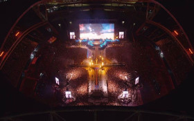 The Weeknd transforma o Engenh&atilde;o em espet&aacute;culo grandioso e leva multid&atilde;o ao del&iacute;rio no Rio