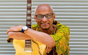 CR&Iacute;TICA / DISCO / KOTA, A COR DA PELE: Amigo &eacute; para sempre