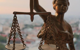 Coluna Magnavita | As institui&ccedil;&otilde;es precisam ser respeitadas
