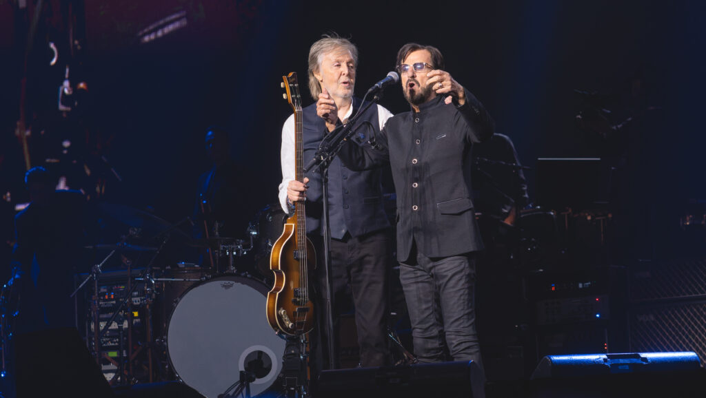 Paul e Ringo em dueto