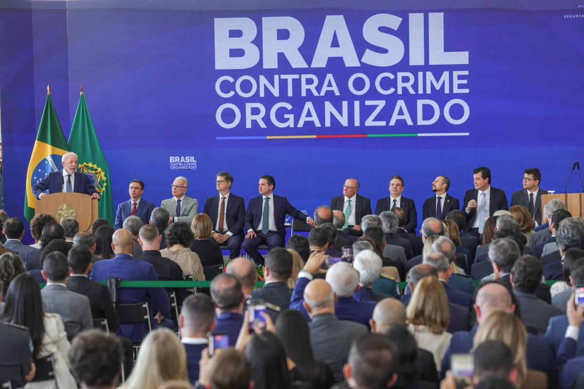 Programa contra o crime n&atilde;o resolve o problema, dizem especialistas