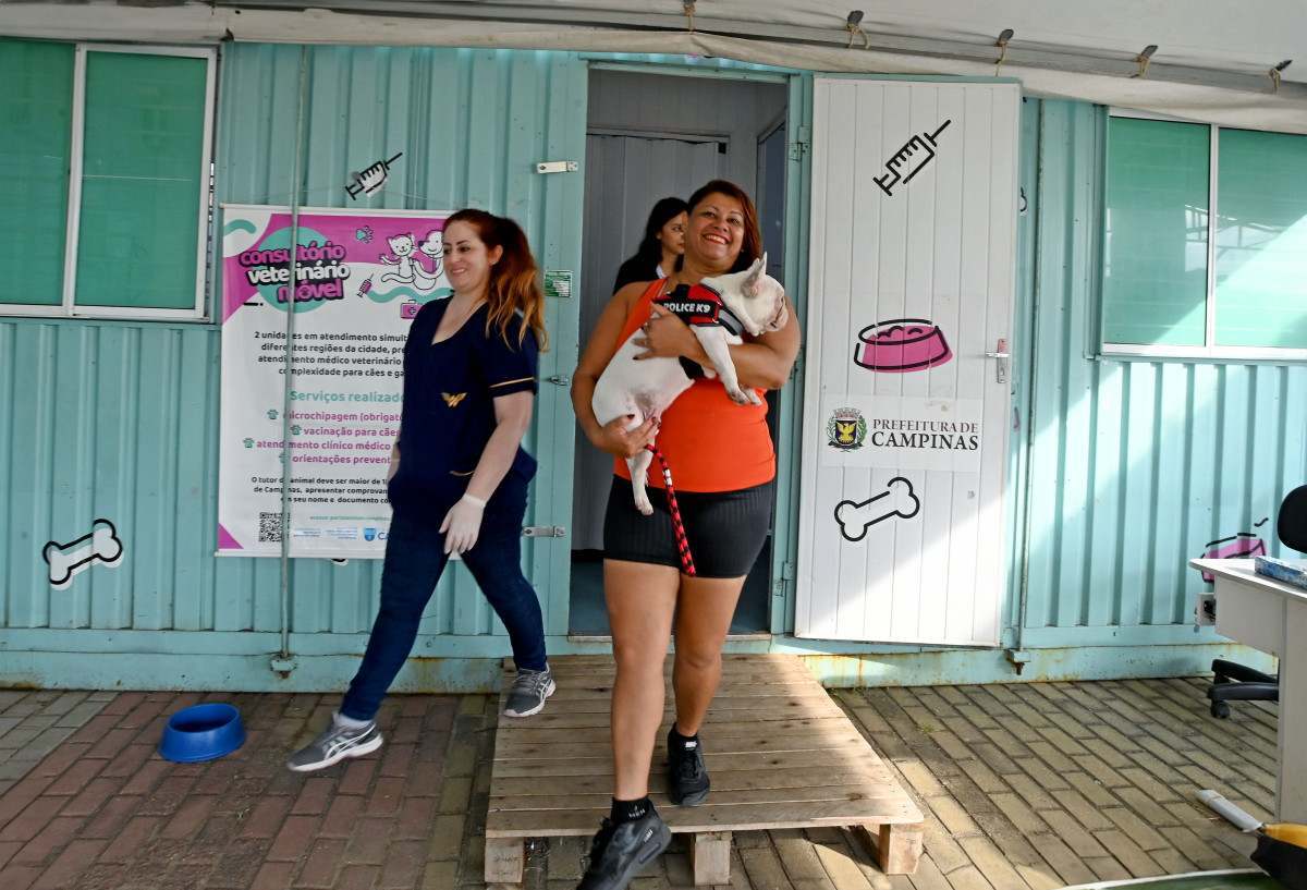 Consultório Veterinário Móvel: a unidade 2 fica até quinta na Vila Castelo Branco; dia 18 estará no Conjunto Habitacional Vida Nova; unidade 1 está na região do Campo Grande