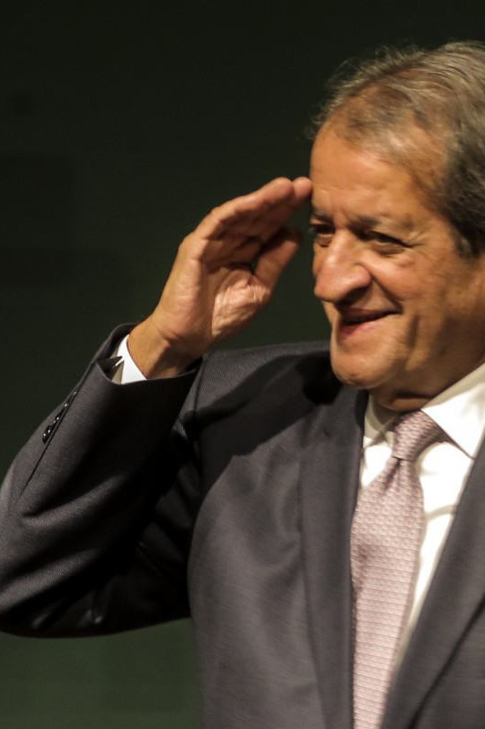 Fez parte da "faxina" de Dilma