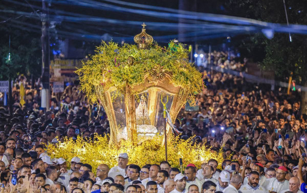 Dados ignoram for&ccedil;a do Turismo Religioso