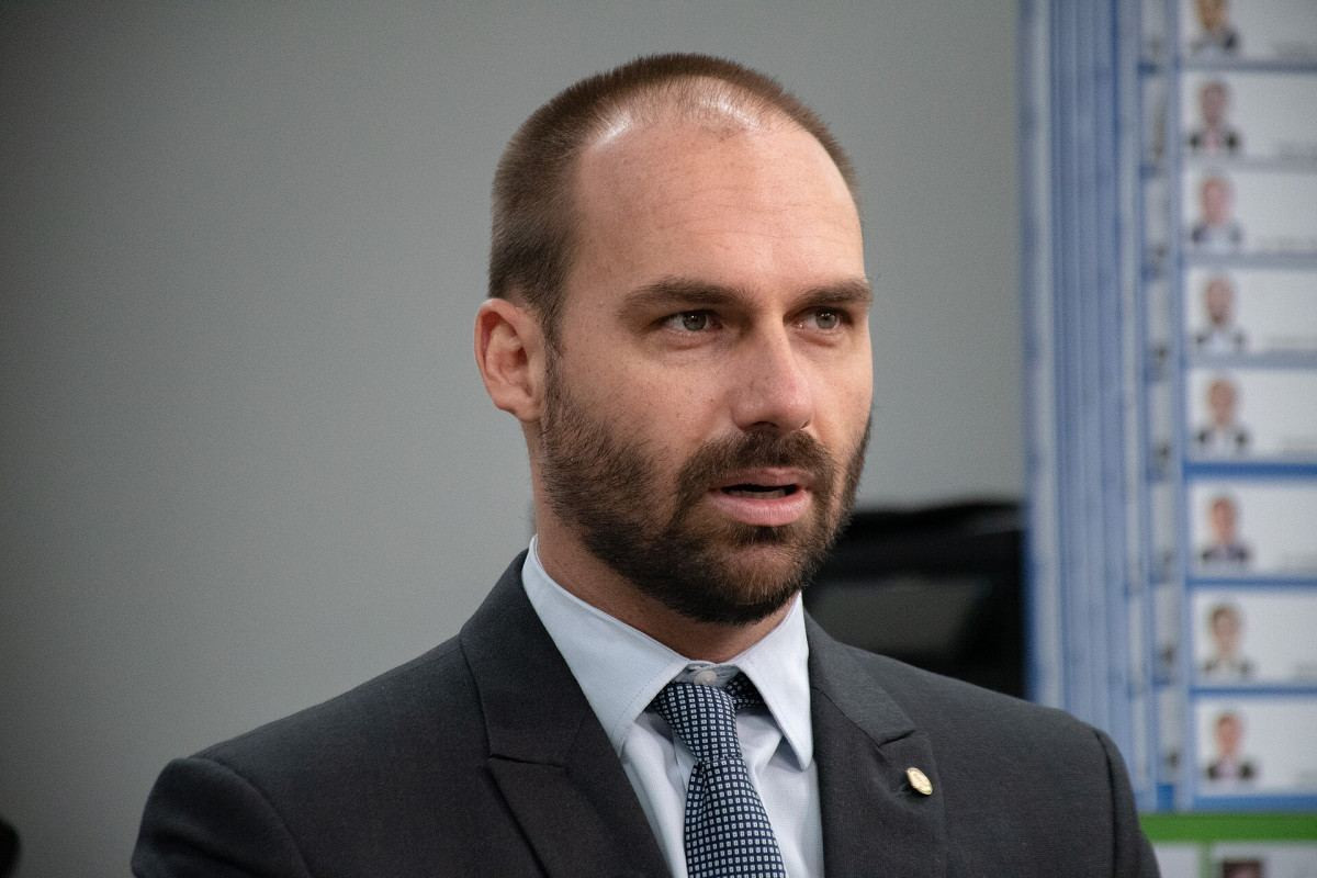 Eduardo Bolsonaro nega ter recebido verba de Vorcaro para filme