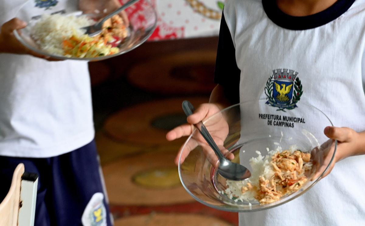 Empresa &eacute; multada por gordura em merenda