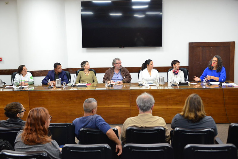 C&acirc;mara debate a&ccedil;&otilde;es para reduzir lixo em aterros