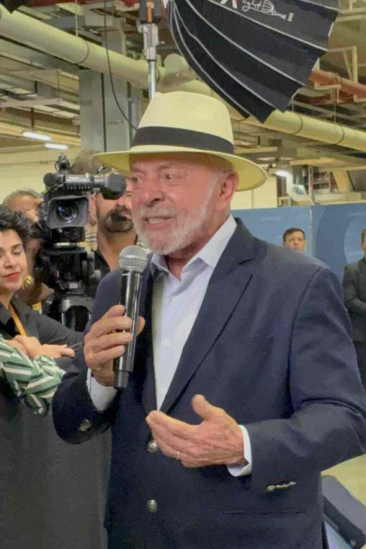 Lula inaugura quatro novas linhas de luz no acelerador de part&iacute;culas Sirius, no CNPEM, em Campinas