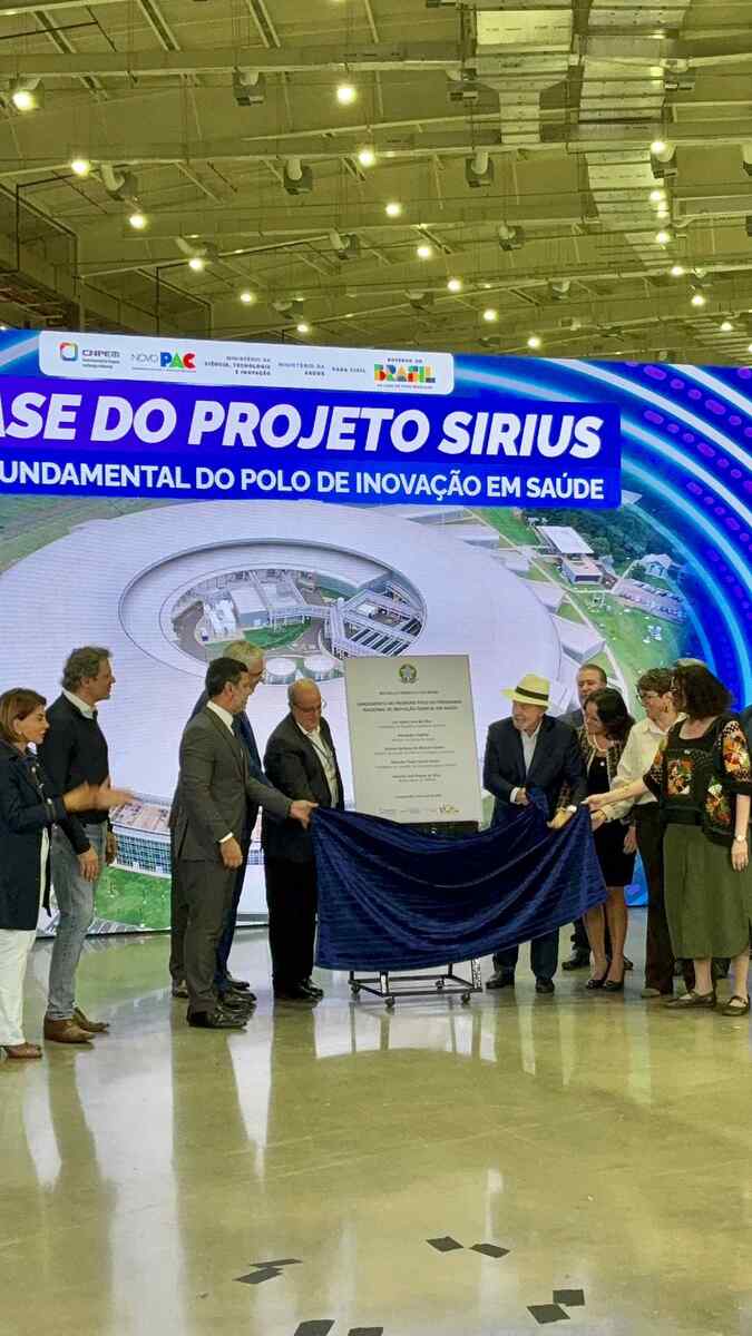 Presidente inaugura quatro novas linhas de luz sincrotron do acelerador de partículas