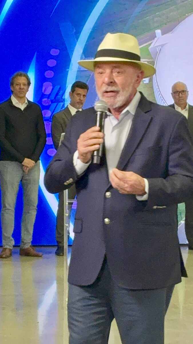 O presidente Luiz Inácio Lula da Silva inaugurou, em Campinas, no CNPEM, quatro novas linhas de luz sincrotron do acelerador de partículas do superlaboratório Sirius