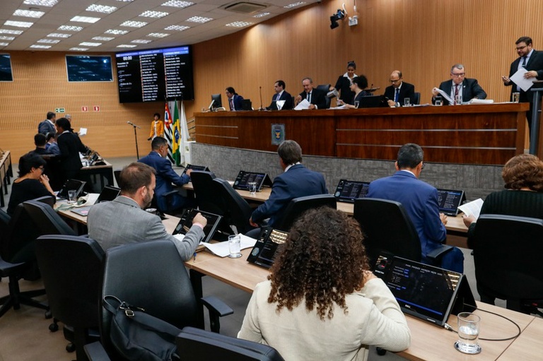 Mudan&ccedil;a na doa&ccedil;&atilde;o de &aacute;rea ao Deinter 2