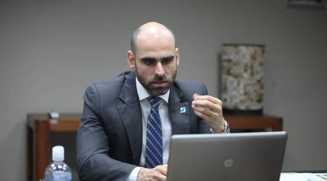 Coluna Magnavita | Novo secret&aacute;rio da Sefaz RJ afirma que renunciou a contrato e a honor&aacute;rios quando assumiu a pasta
