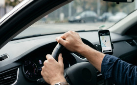 Governo regulamenta cr&eacute;dito para motoristas de aplicativos e taxistas