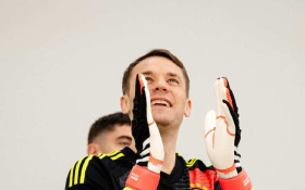 Aos 40 anos, Neuer jogar&aacute; a Copa do Mundo 2026