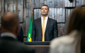 Coluna Magnavita | Douglas Ruas pode assumir o governo nos dias da viagem de Couto