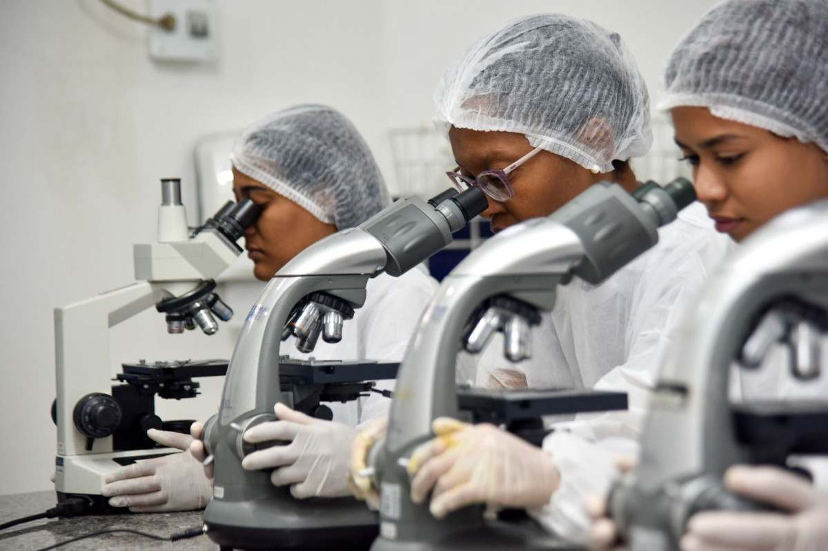 Faetec abre 3,7 mil vagas para cursos t&eacute;cnicos e superiores