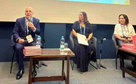 Fecom&eacute;rcio RJ participa de semin&aacute;rio internacional na It&aacute;lia