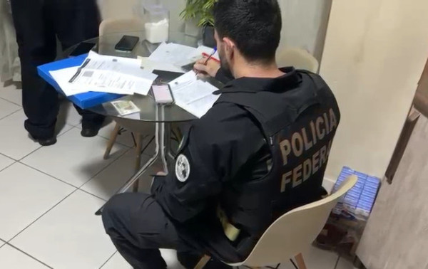 PF deflagra opera&ccedil;&atilde;o contra grupo suspeito de desviar R$ 2 milh&otilde;es da CEF