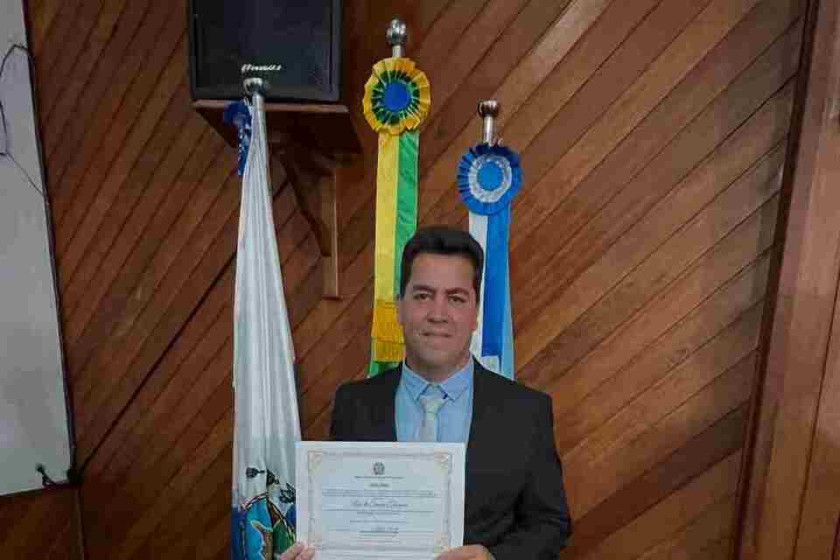 Fraude a cota derruba mandato de Luis do Aires