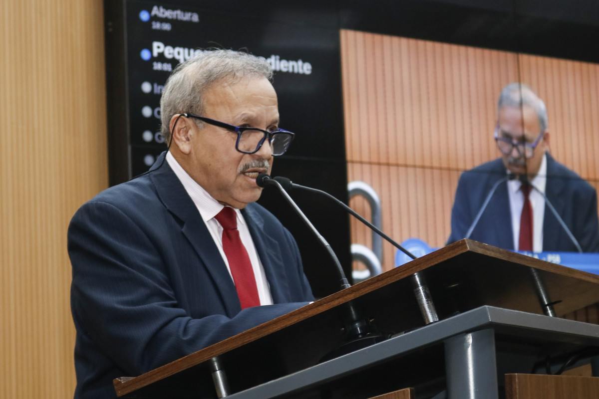 A&ccedil;&atilde;o de Ailton da Farm&aacute;cia se destaca na C&acirc;mara de Campinas (SP)