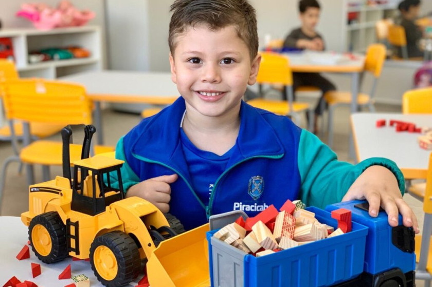 Grupo escolar de Piracicaba reabre portas ap&oacute;s 30 anos