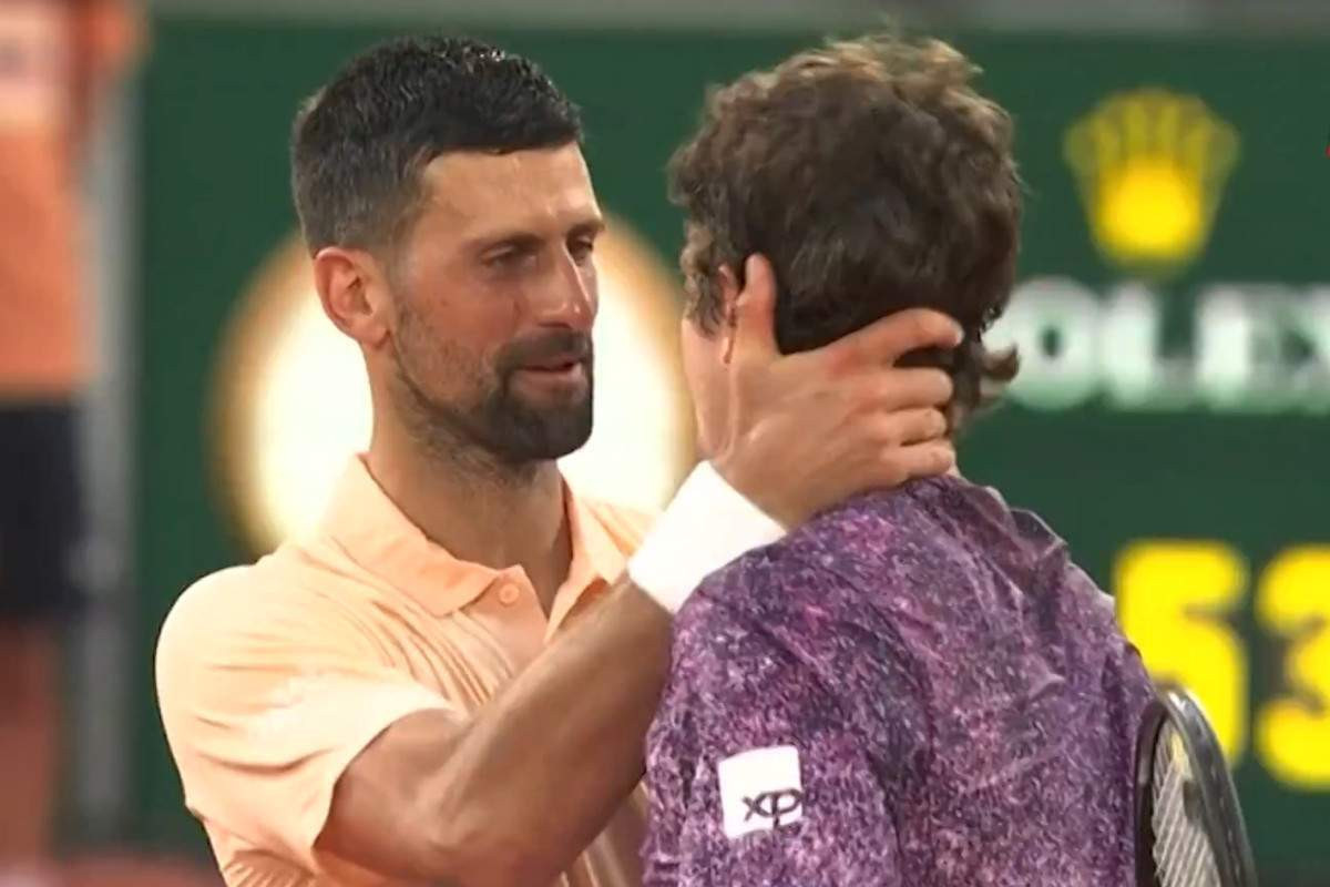 Jo&atilde;o Fonseca vence Djokovic de virada e faz hist&oacute;ria em Roland Garros