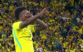 Sele&ccedil;&atilde;o se despede do Brasil com goleada de 6 a 2 sobre o Panam&aacute;