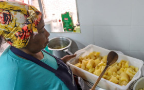 Governo Federal avan&ccedil;a com Programa Cozinha Solid&aacute;ria atrav&eacute;s de alian&ccedil;a entre Unicamp e Prefeitura