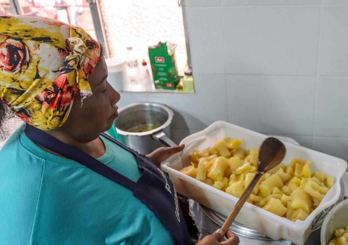 Governo Federal avan&ccedil;a com Programa Cozinha Solid&aacute;ria atrav&eacute;s de alian&ccedil;a entre Unicamp e Prefeitura