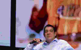 Zeca Pagodinho: "Eu n&atilde;o devo nada &agrave; internet"