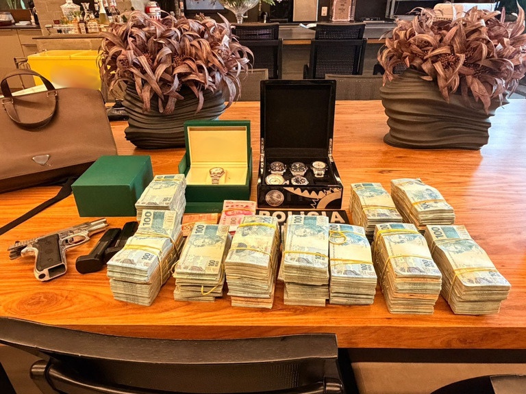 PF e Receita Federal deflagram opera&ccedil;&atilde;o contra esquema milion&aacute;rio em SC