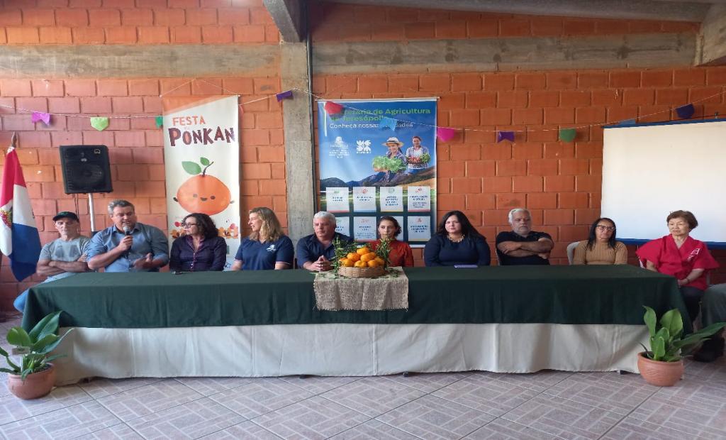 Festa da Ponkan de Teres&oacute;polis