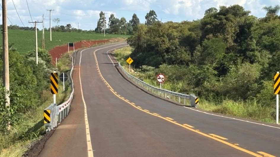 RS: obra da ERS‑165, entre Rolador e Cerro Largo, est&aacute; na reta final
