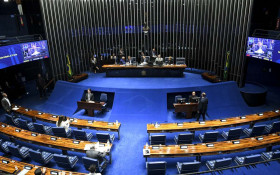Senado deve definir nesta semana tramita&ccedil;&atilde;o da PEC que extingue escala 6x1