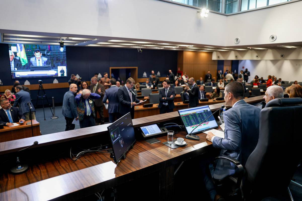 Alerj aprova fundo especial a munic&iacute;pios