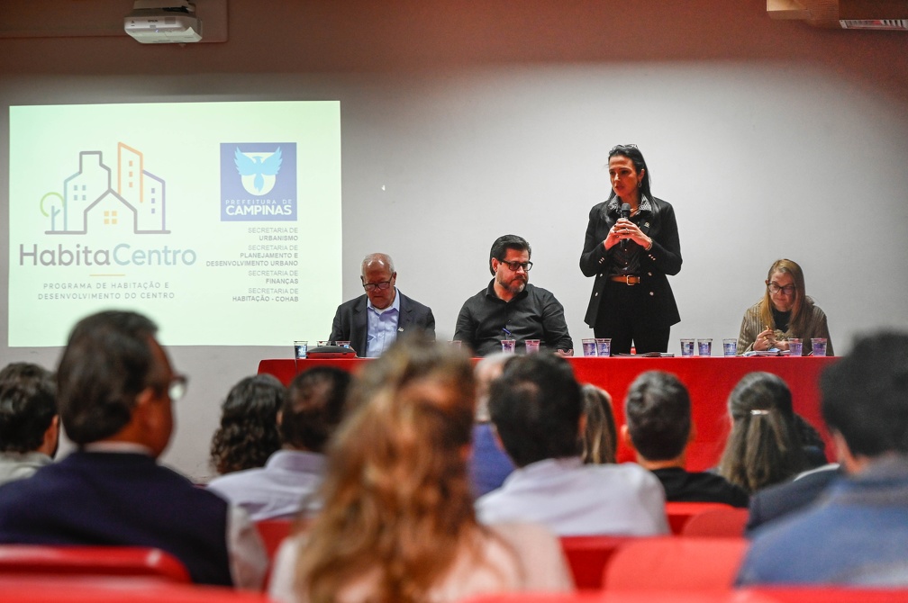 Audi&ecirc;ncia p&uacute;blica apresenta Habita Centro para incentivar moradias e investimentos na regi&atilde;o central