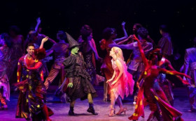 Fen&ocirc;meno Wicked chega ao Rio para temporada especial