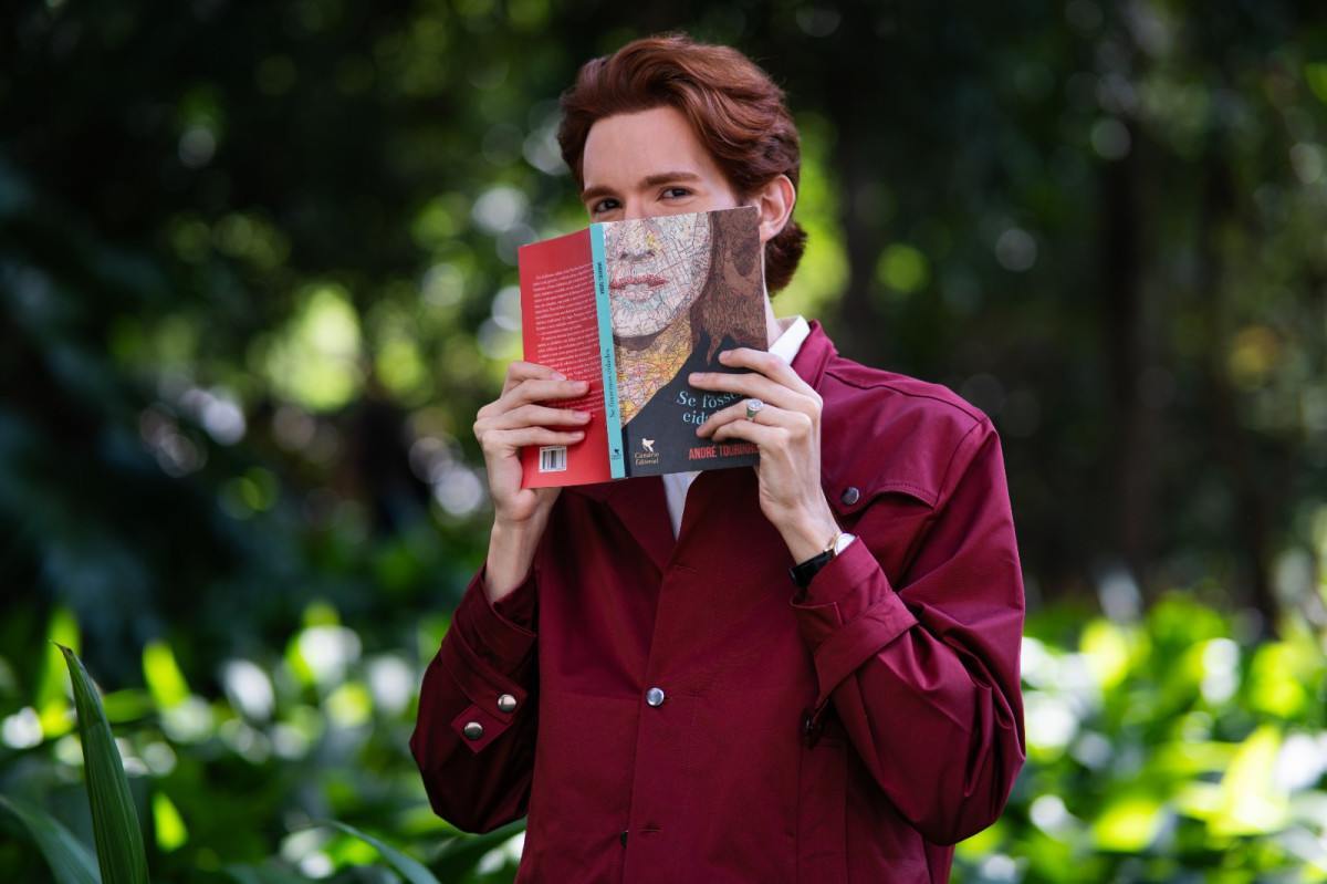 Poeta baiano transforma Petr&oacute;polis em inspira&ccedil;&atilde;o para novo livro