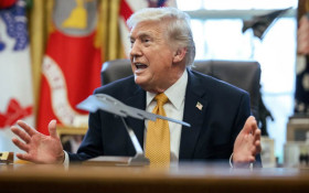 Vice de Trump diz que acordo de paz com Ir&atilde; j&aacute; foi assinado