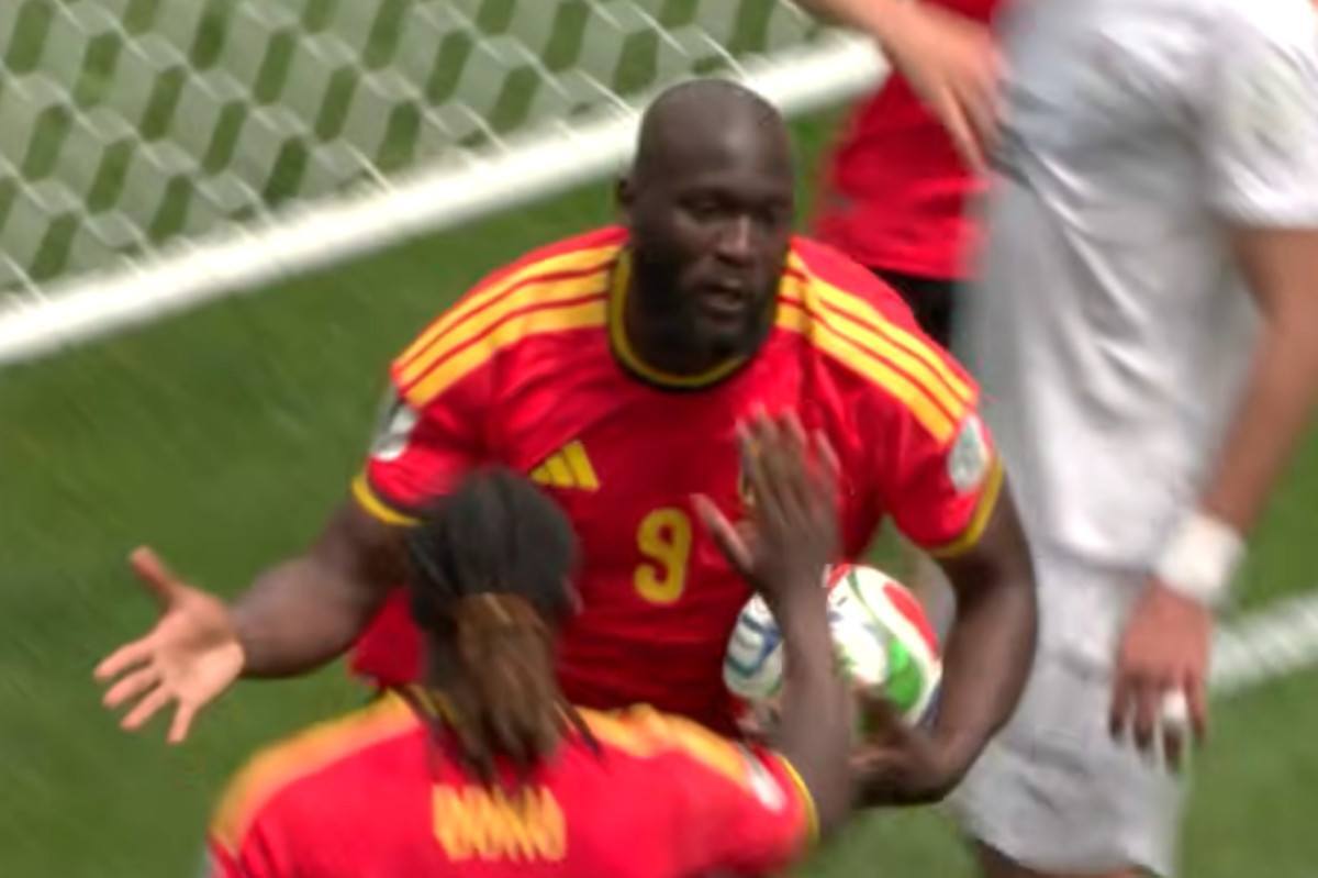Com participa&ccedil;&atilde;o de Lukaku, B&eacute;lgica empata com o Egito em 1 a 1