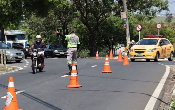 Rua no Cambu&iacute; tem interdi&ccedil;&atilde;o reprogramada para ter&ccedil;a‑feira