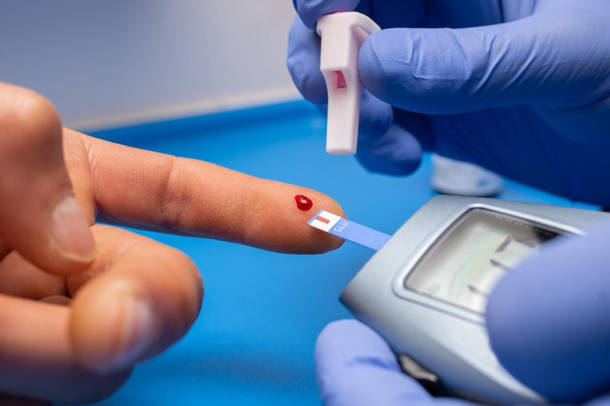 Prefeitura de S&atilde;o Paulo inicia distribui&ccedil;&atilde;o gratuita de sensores de monitoramento cont&iacute;nuo de glicose para crian&ccedil;as com diabetes tipo 1