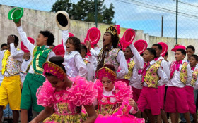 Brincantes nas Escolas leva cultura popular a 210 unidades em Pernambuco
