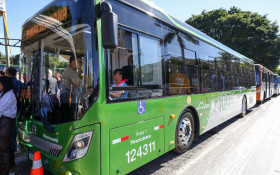 BRASILIANAS | Nova frota de &ocirc;nibus el&eacute;tricos est&aacute; parada por impasse tarif&aacute;rio