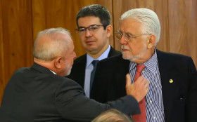 Lula manter&aacute;&nbsp;Jaques Wagner&nbsp;no cargo