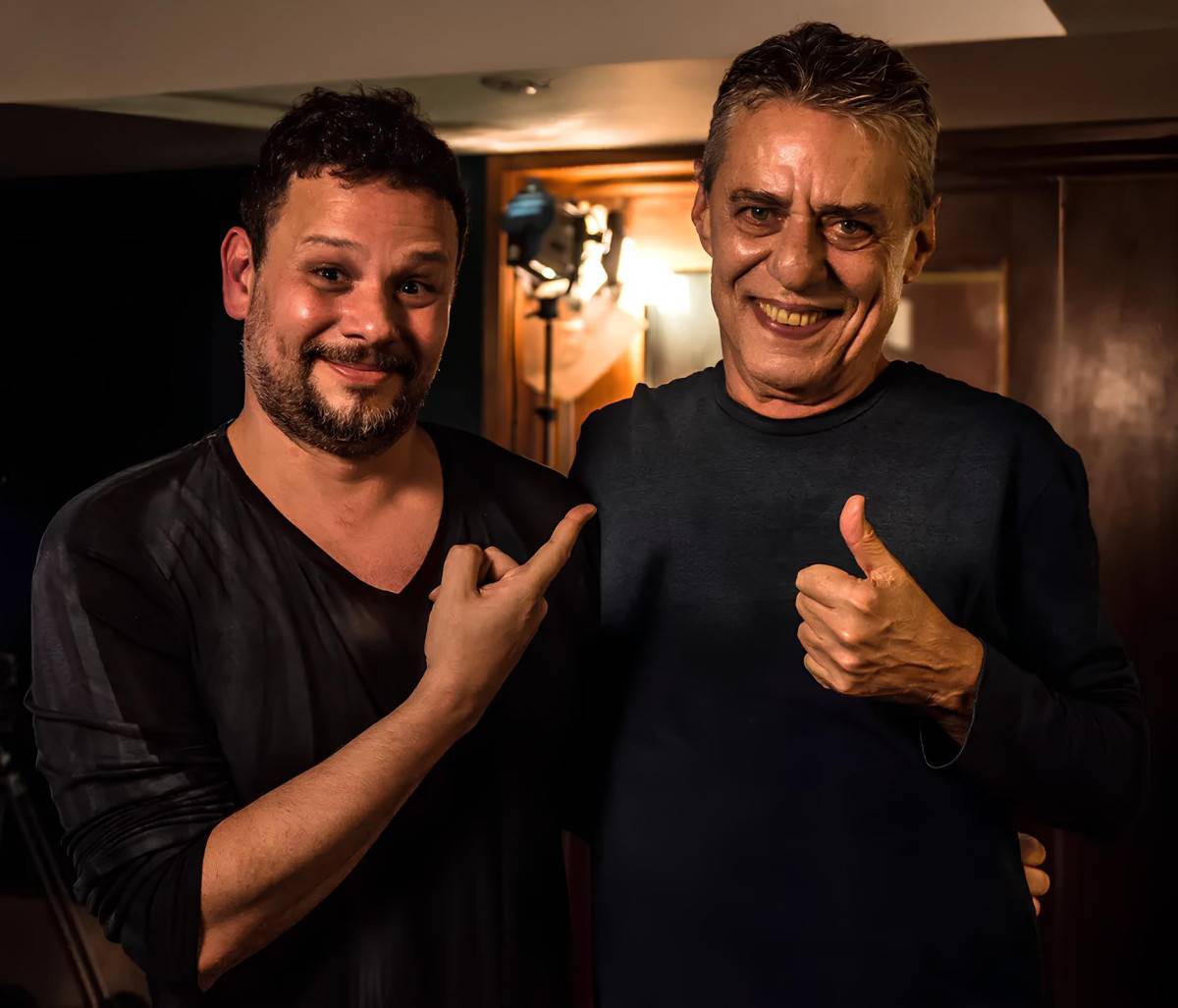 Influ&ecirc;ncia boase assume (com gosto)